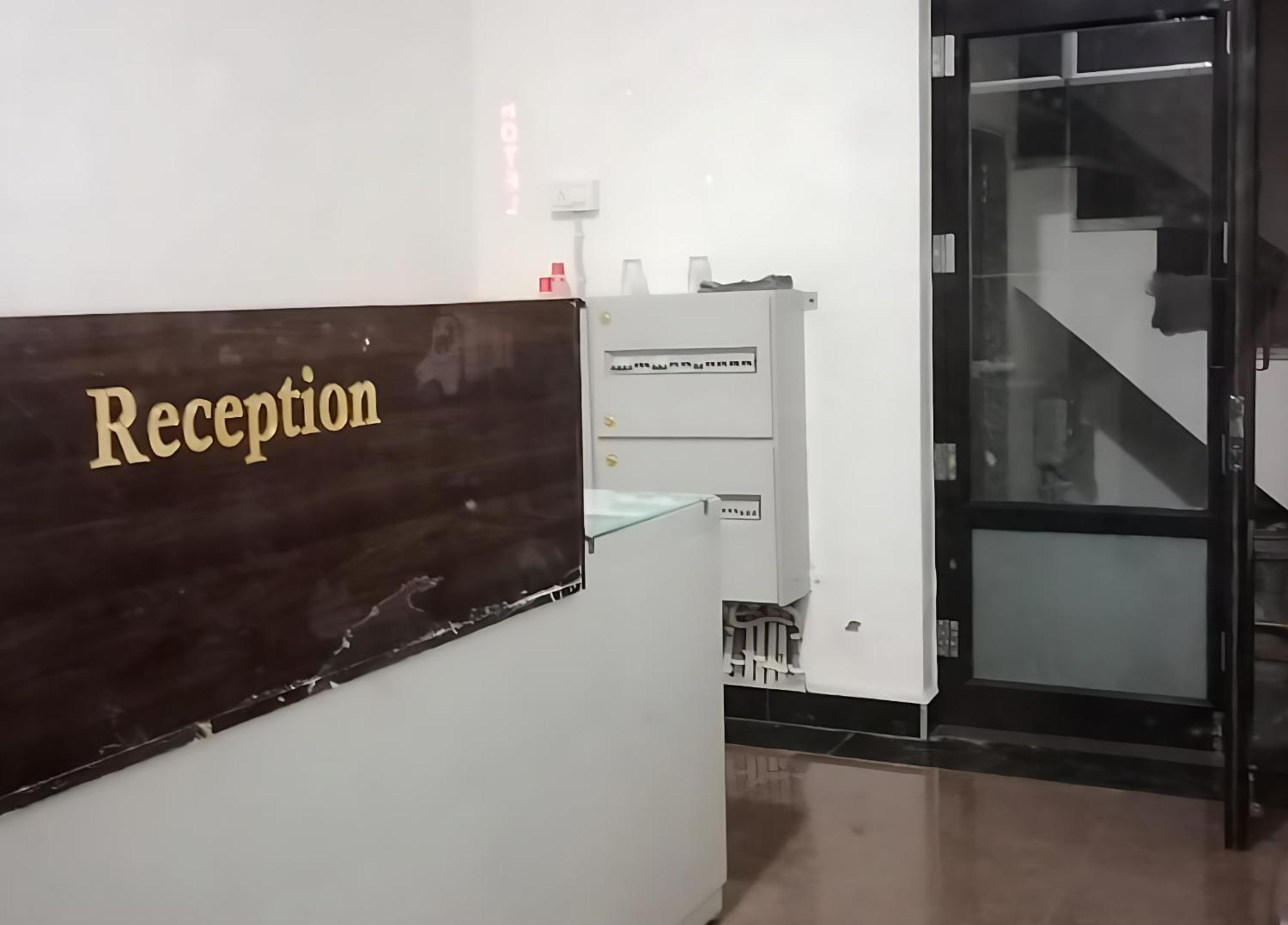 Hotel Aaradhya Udaipur Kültér fotó