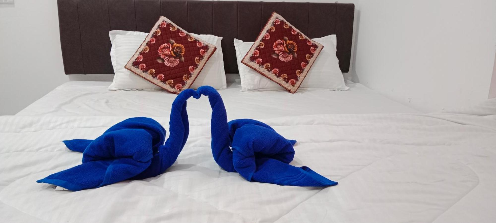 Hotel Aaradhya Udaipur Kültér fotó